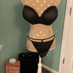 40DD AMBRIELLE strapless bra and XXL panties set